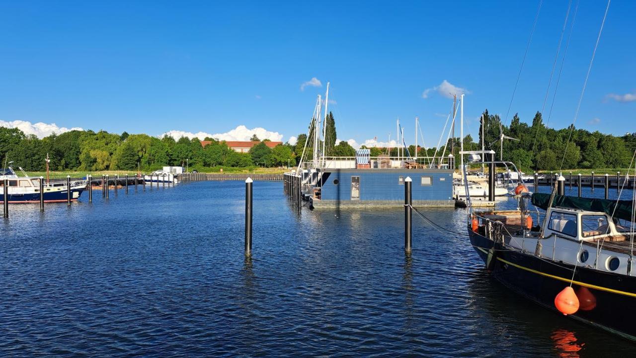 Hausboot Harmonie Hotel Stralsund Eksteriør billede