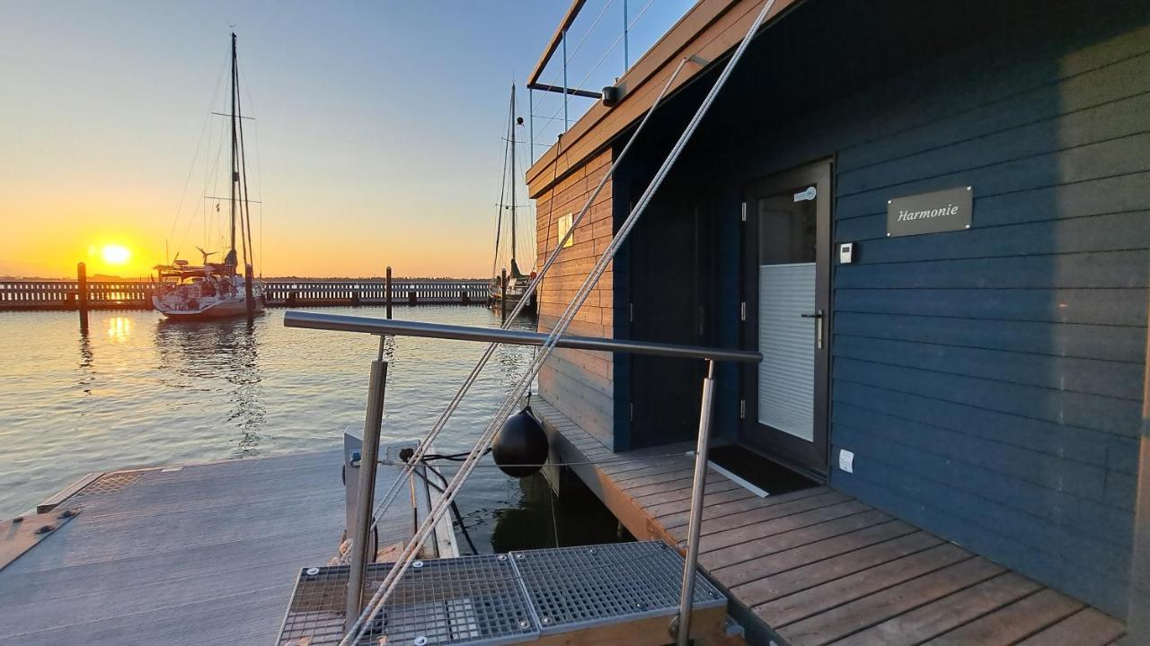 Hausboot Harmonie Hotel Stralsund Eksteriør billede